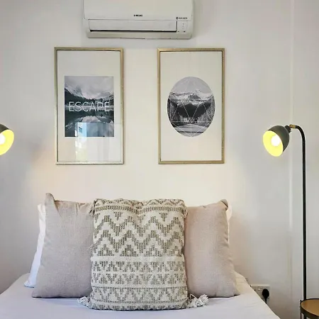 Апартаменты Phaedrus Living: Centre Luxury Flat Esperidon 201